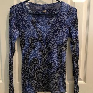 Cute long sleeve! Purple and Black. Size small